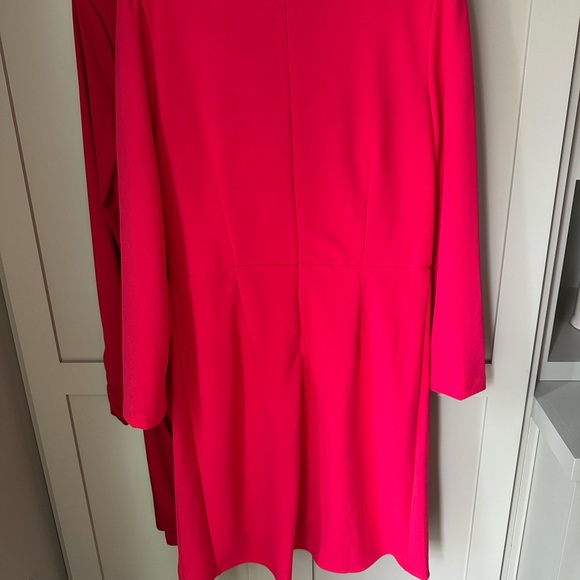 EUC Dillards Julia Jordan Ruched Wrap Dress V-Neck Pinkish Red Sz 12 Worn 1x - Picture 11 of 12